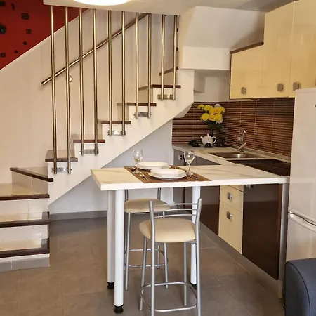 Story - Palmeral Oasis Apartman