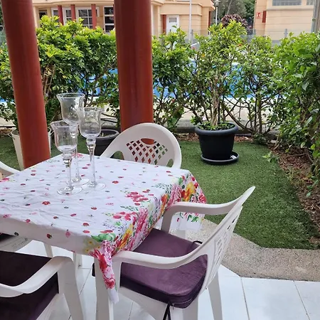 Story - Palmeral Oasis Apartment *