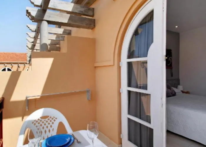 Story - Palmeral Oasis Apartment