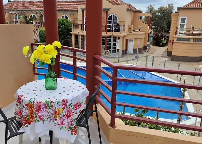 Story - Palmeral Oasis *